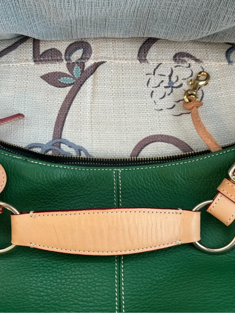 VINTAGE Y2K Kelly Green Dooney & Bourke Medium Hobo